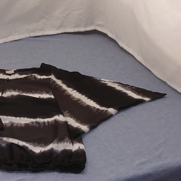 Converse OneStar Sheer Blouse - Picture 5 of 6